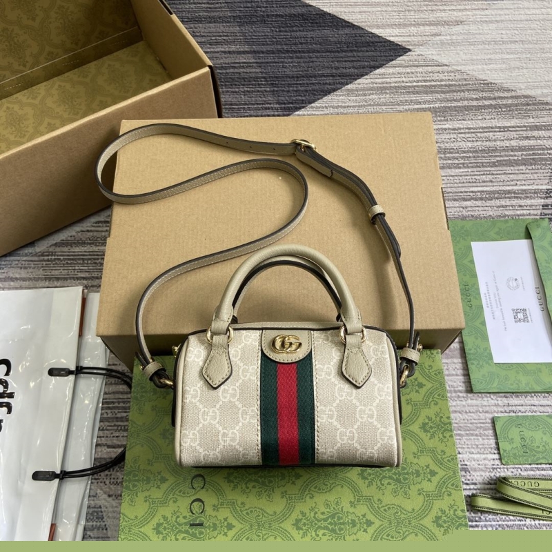G*u*i speedy bags